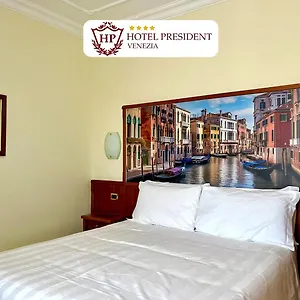 4* Hotel President